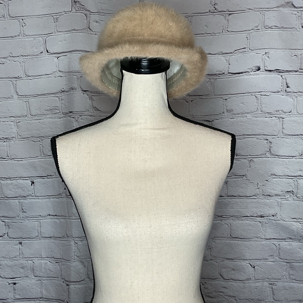 Betmar Vintage 1970s Tan Angora Wool Blend Bucket Hat France